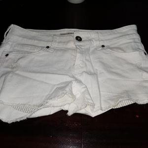 Quess  white Jean short